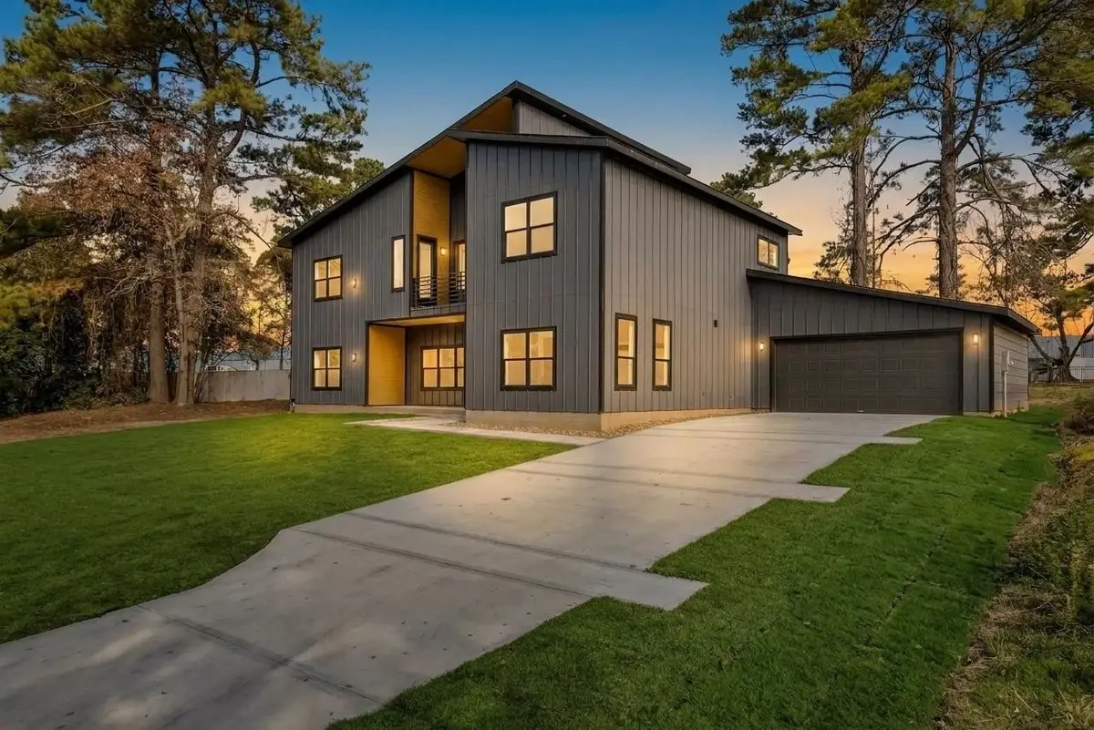 7292 Edgewater Drive, Willis, TX 77318 - #1