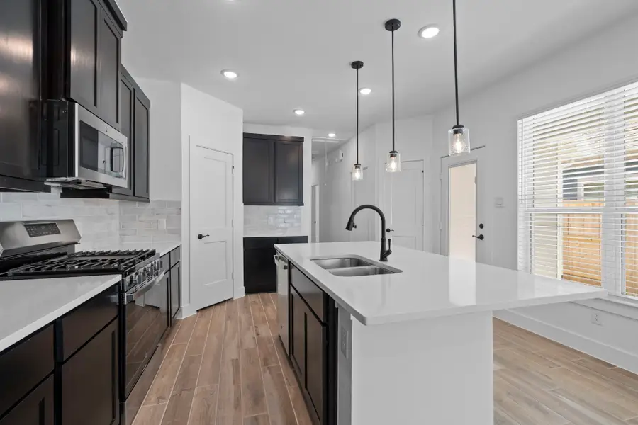 10119 Crescendo Way, Iowa Colony, TX 77583 - Image #3