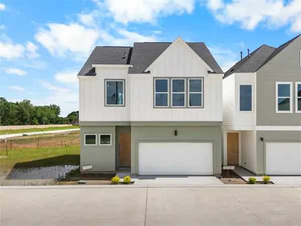 4007 Buffalo Moon Drive, Houston, TX 77045