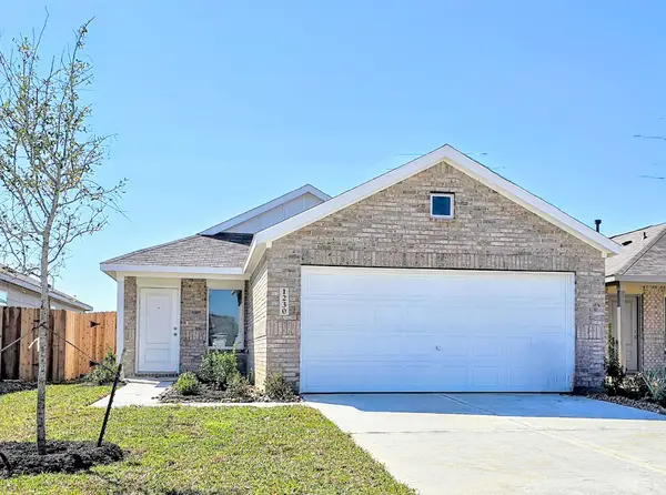 1735 Serenity Moon Drive, Crosby, TX 77532