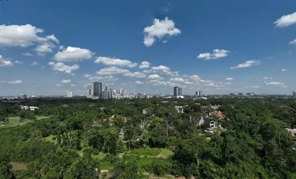 102 Asbury Street #1003, Houston, TX 77007