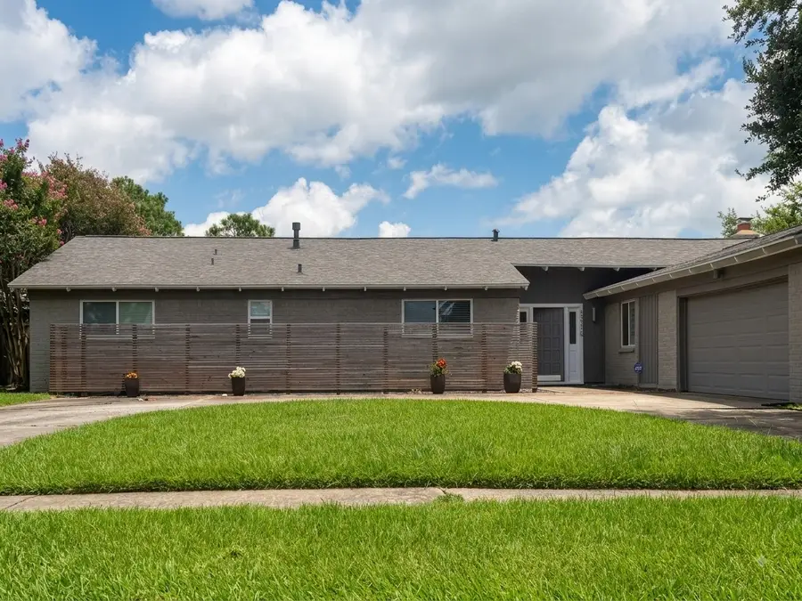 15319 Diana Lane, Houston, TX 77062 - #2