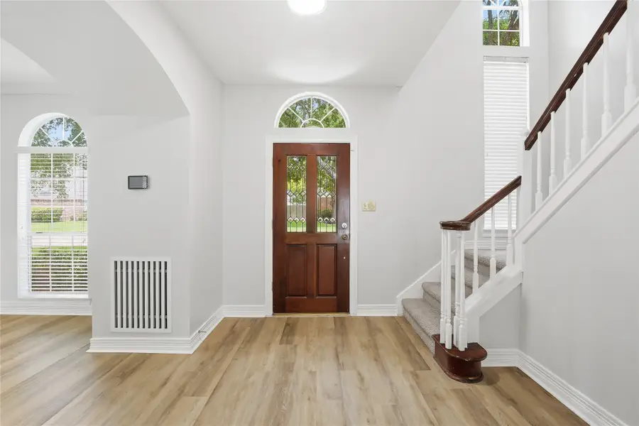 4919 Avondale Drive, Sugar Land, TX 77479 - #2
