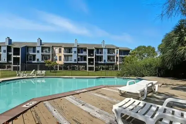 18617 Egret Bay Boulevard #712, Webster, TX 77058