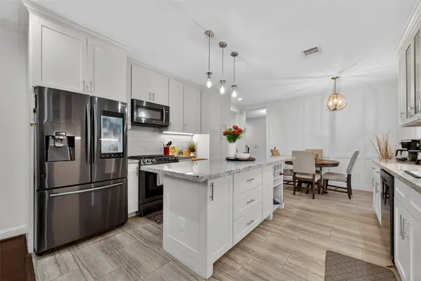 4923 Wayne Street, Houston, TX 77026