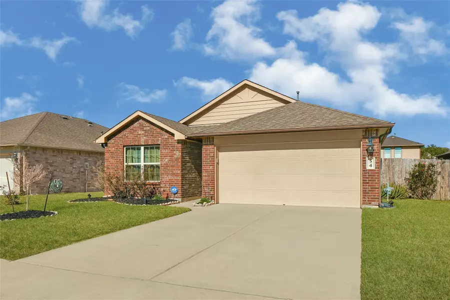 54 Rodeo Crest Drive, Manvel, TX 77578 - Image #2