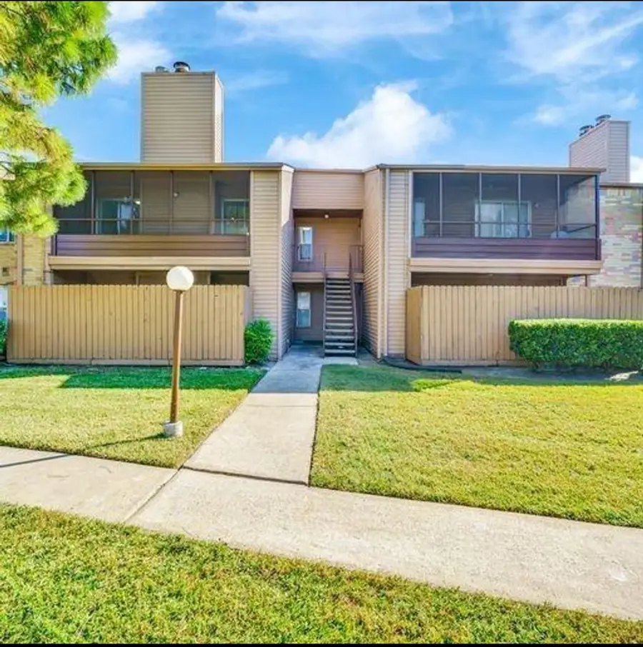 10555 Turtlewood Court #1803, Houston, TX 77072 - Image #3