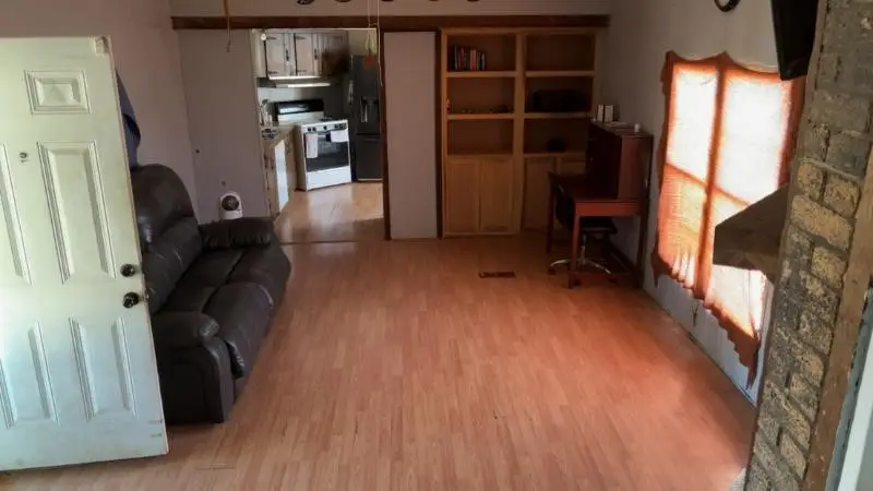 701 E 4th Street, Panhandle, TX 79068 - #2