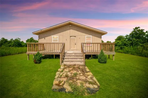 6076 Road 3550, Cleveland, TX 77327