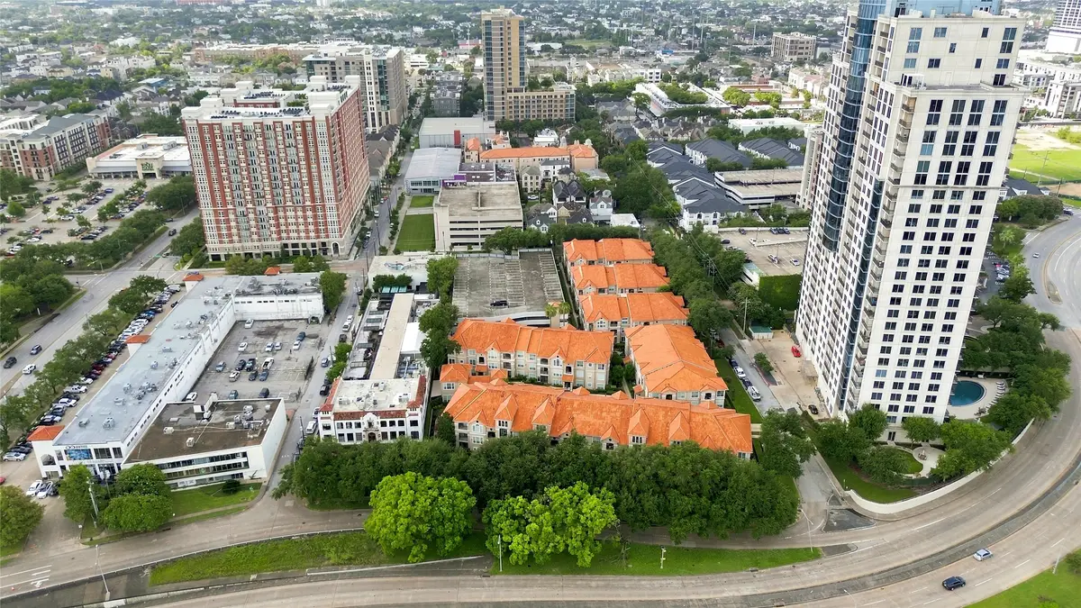 3231 Allen Parkway #2301, Houston, TX 77019 - #1