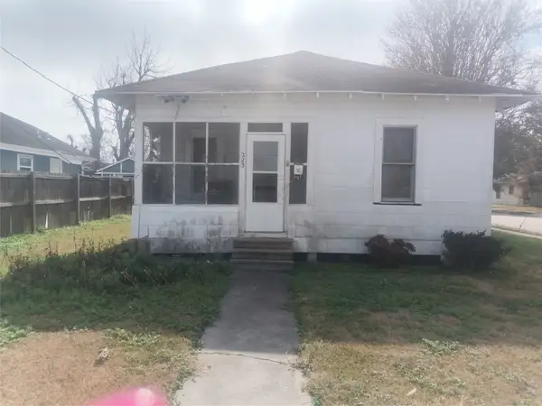 223 W Gulf Street, Baytown, TX 77520