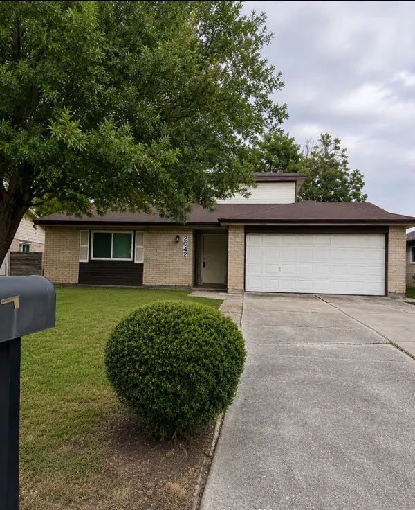 2042 Bridge Cross Lane, Houston, TX 77067
