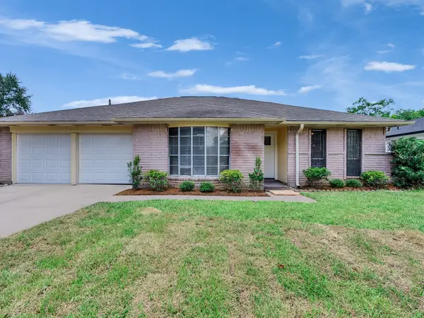 11010 Whittingham Lane, Houston, TX 77099
