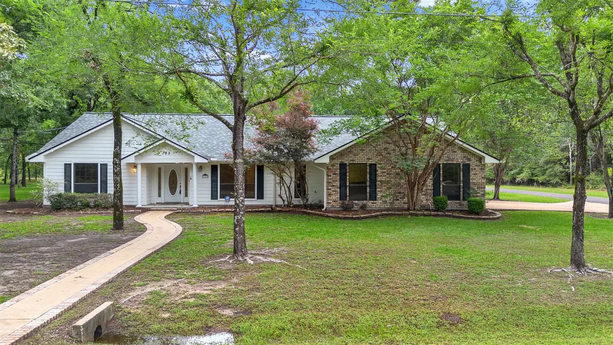 195 Coral Gables, Trinity, TX 75862 - #1