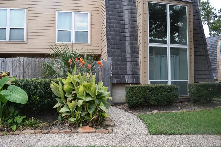 16120 Stuebner Airline Road #105, Spring, TX 77379 - Image #2