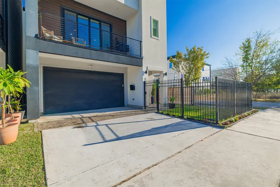 315 Middleton Street, Houston, TX 77003 - Image #2