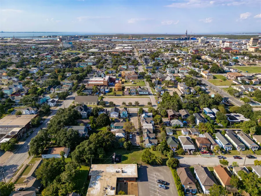 1511 J H Clouser Street, Galveston, TX 77550 - #2