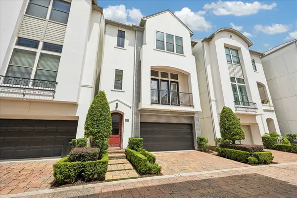 5708 Kansas St B, Houston, TX 77007