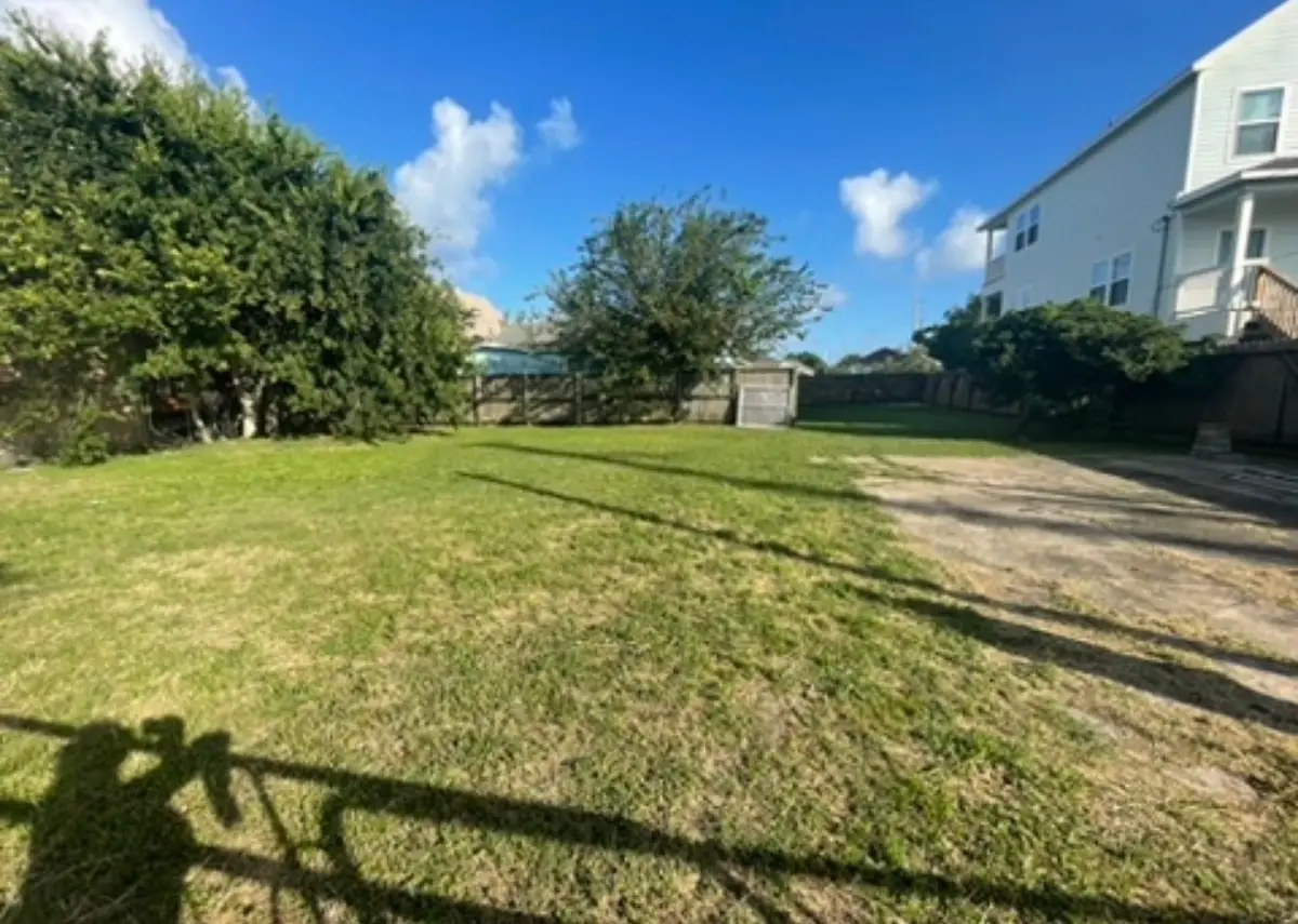 5214 Avenue L, Galveston, TX 77551 - #1