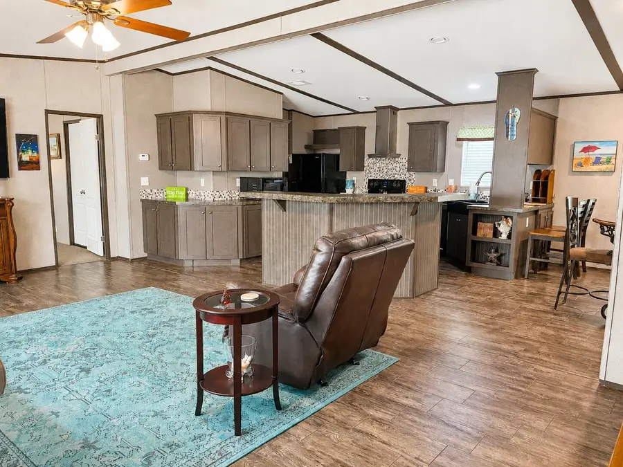 181 Willow Oak Lane, Point Blank, TX 77364 - #2
