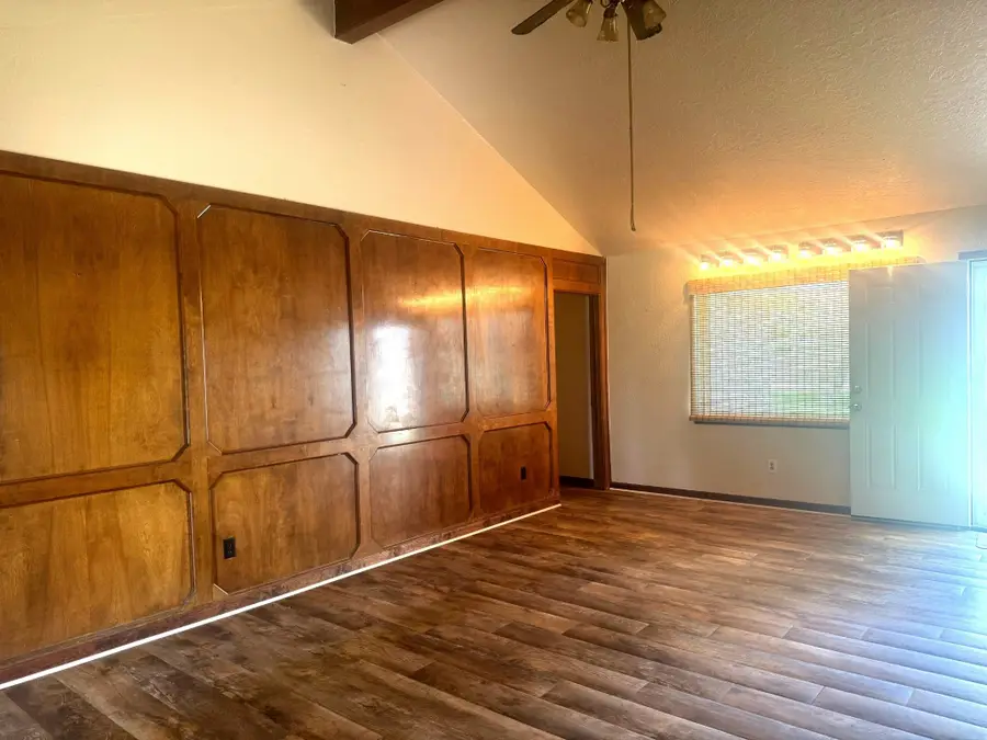 9911 Bayou Woods Drive, Baytown, TX 77521 - #2