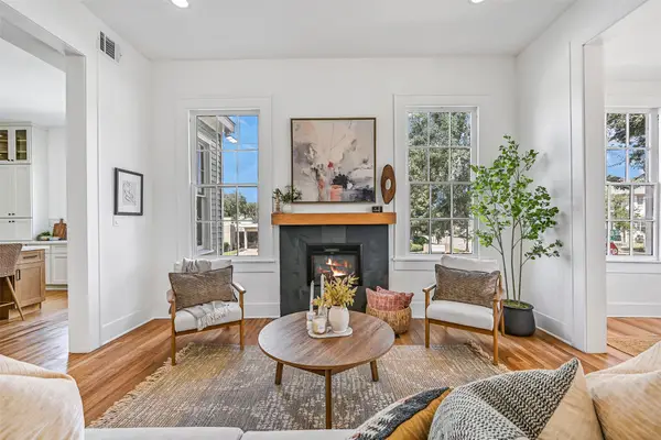 1803 27th St, Galveston, TX 77550