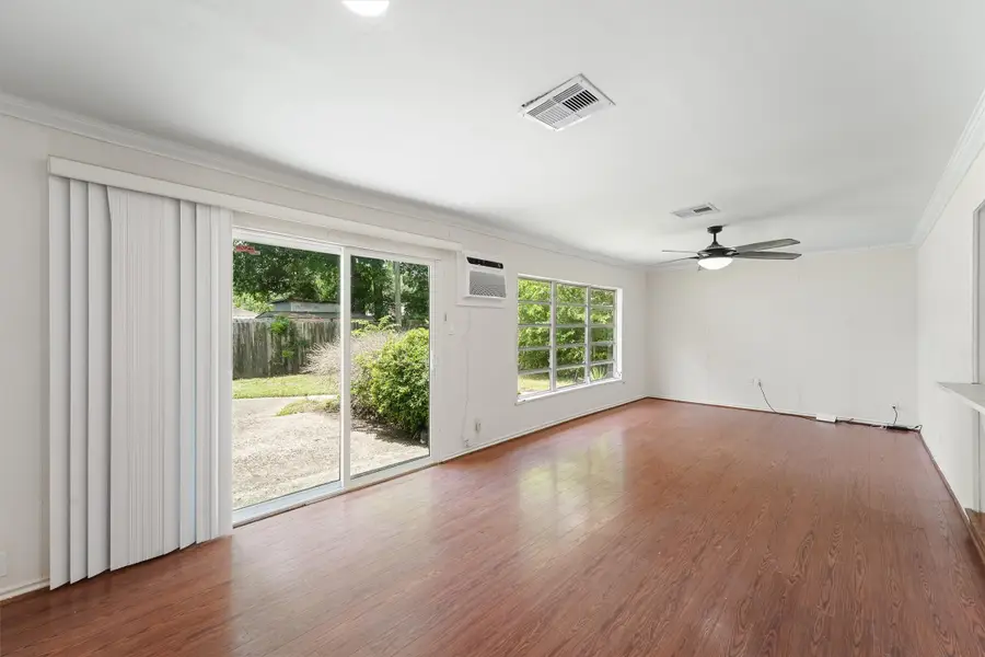 5826 Belmark Street, Houston, TX 77033 - #2