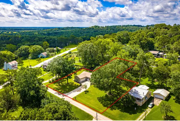 51 Rustling Oaks Street, Coldspring, TX 77331