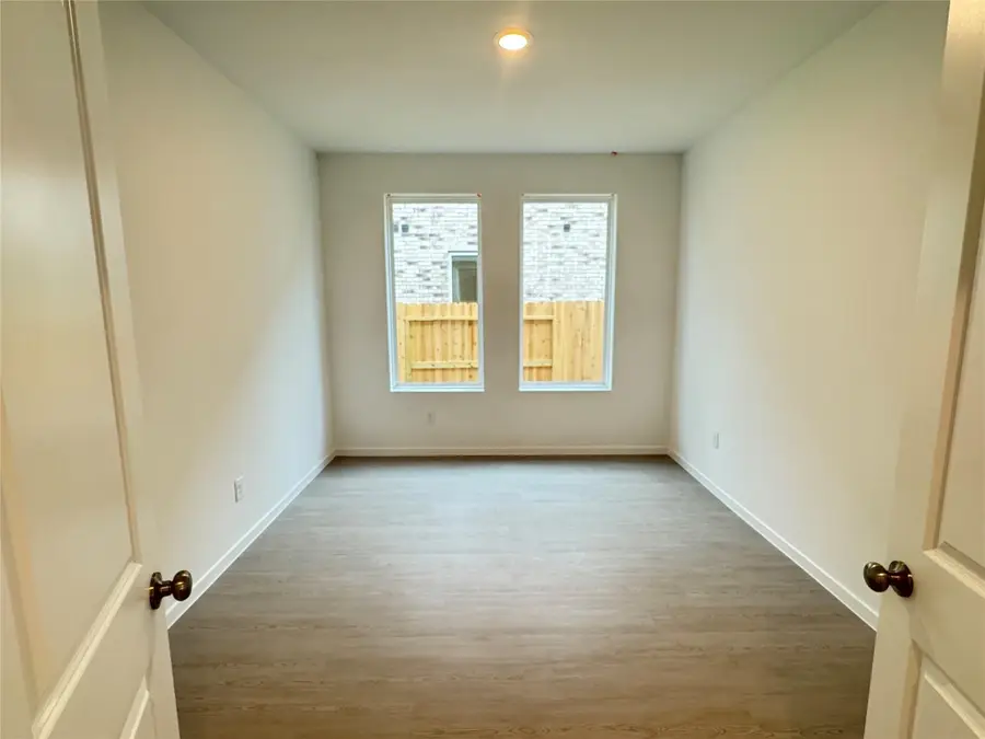 2027 Emerald Lake Trail, Dayton, TX 77535 - Image #3