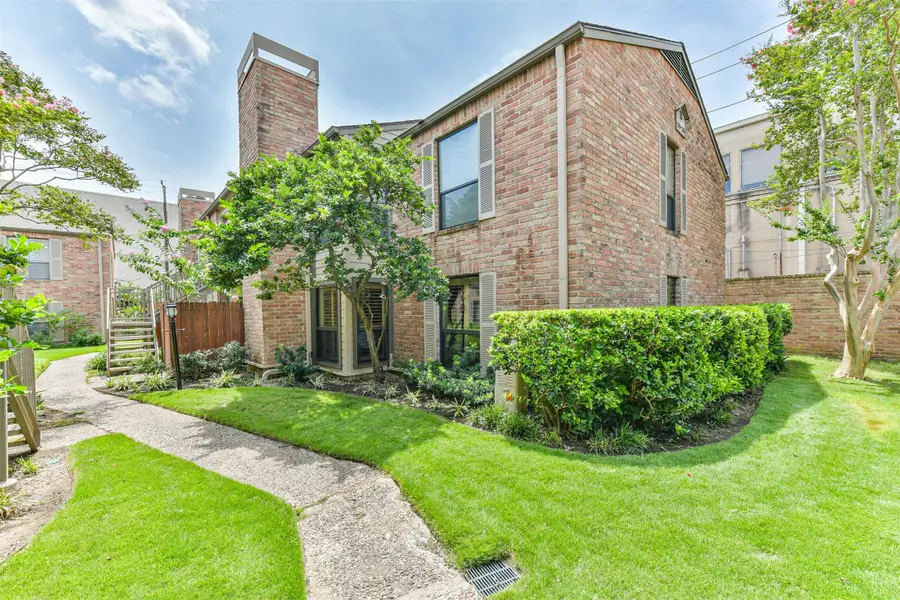 1201 Mcduffie Street #205, Houston, TX 77019 - #3