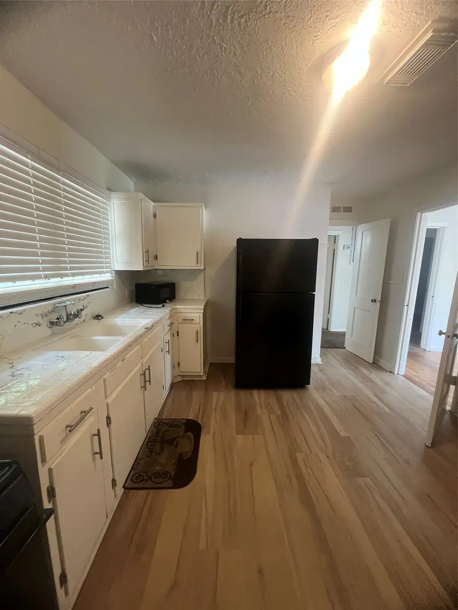 5715 Westover Street, Houston, TX 77033 - #2