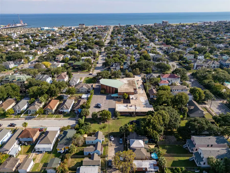 1513 J H Clouser Street, Galveston, TX 77550 - #2