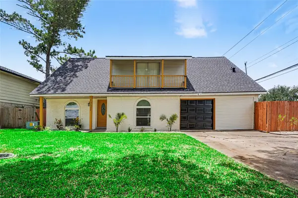 10802 Sagetrail Drive, Houston, TX 77089