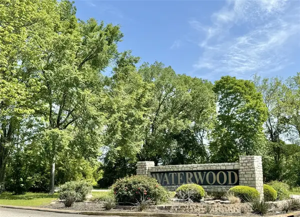 0 Queenswood Plaza, Huntsville, TX 77320