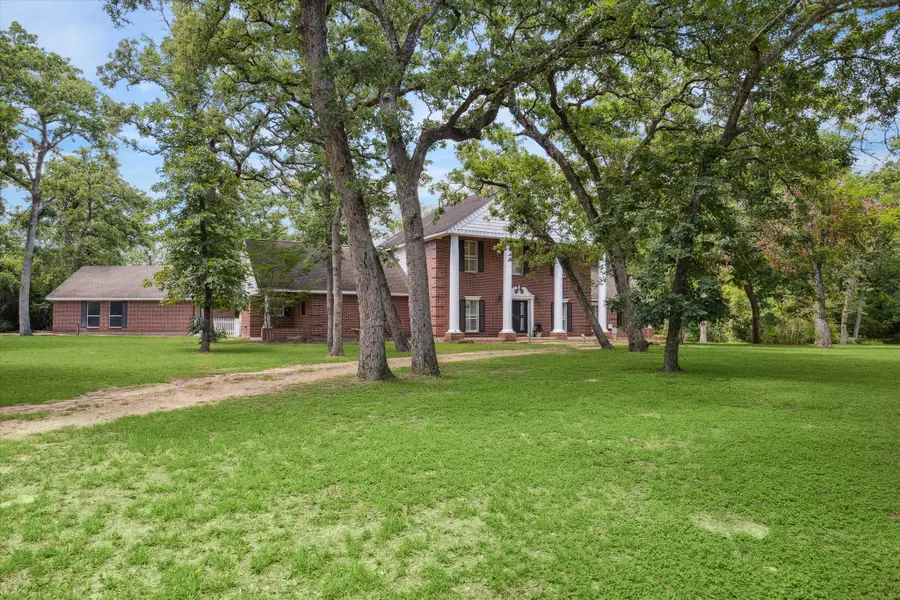 491 Oak Forest Road, Bellville, TX 77418 - #2