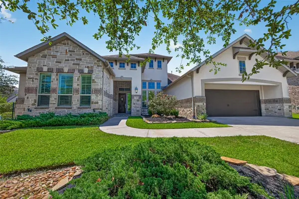 30 Argosy Bend Place, Tomball, TX 77375