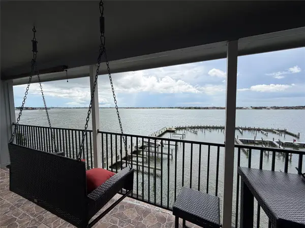 4011 Nasa Rd 1 #602, Seabrook, TX 77586