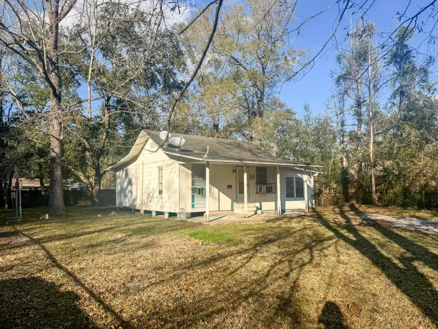 2499 Charlotte Street, Orange, TX 77632 - #2