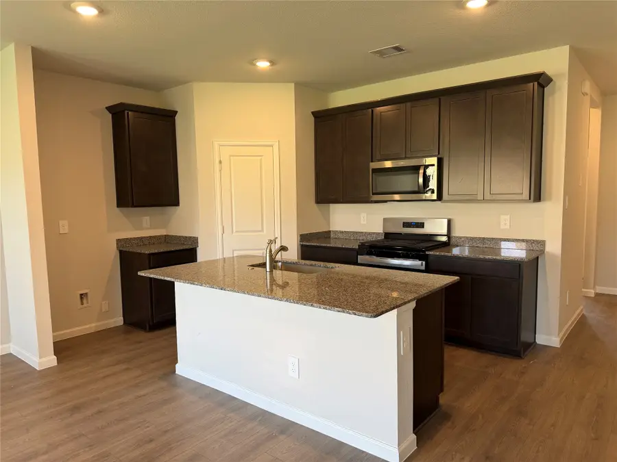 1719 San Jacinto, Brenham, TX 77833 - #3