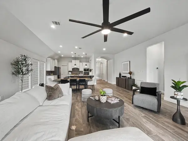 3806 Lake Falls Drive, Fulshear, TX 77441