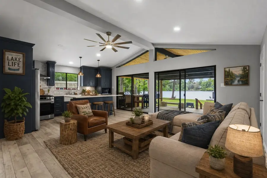 439 N Sherwood Forest Drive, Woodville, TX 75979 - #3