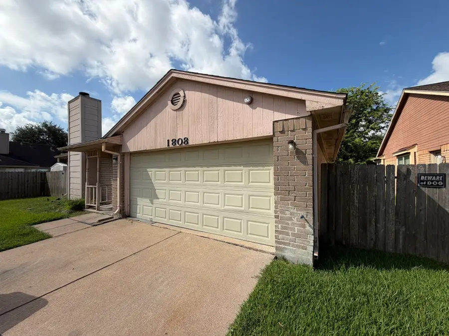 1808 Pinewood Park Drive, Missouri City, TX 77489 - #3