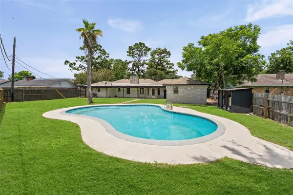 12519 A Bar Drive, Santa Fe, TX 77510