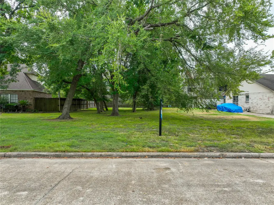 5307 Oak Cove Drive, Houston, TX 77091 - #2