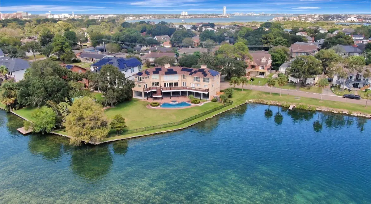 18718 Martinique Drive, Houston, TX 77058 - #1