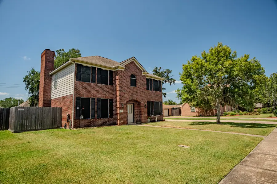 57 N Calla Lily Court, Lake Jackson, TX 77566 - #3