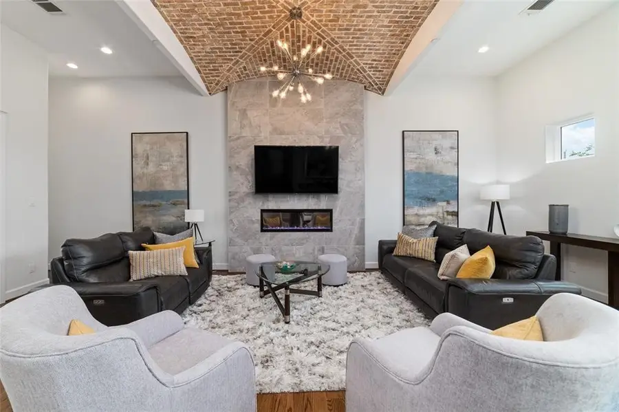 710 Delano Street #A, Houston, TX 77003 - #2
