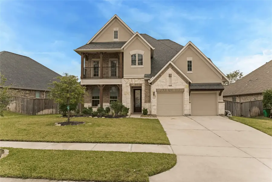 34427 Spring Creek Circle, Pinehurst, TX 77362 - Image #3