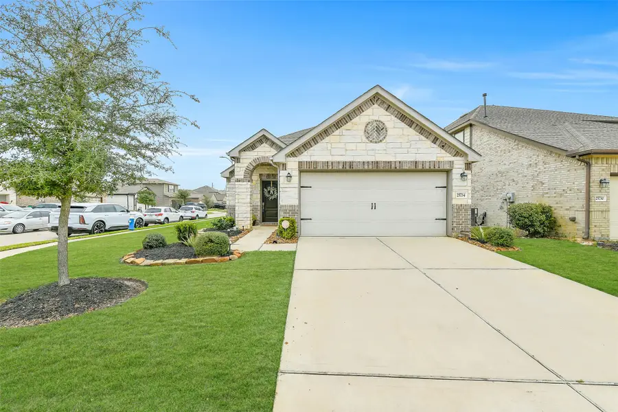 25734 Bottlebrush Sedge Street, Katy, TX 77493 - Image #3