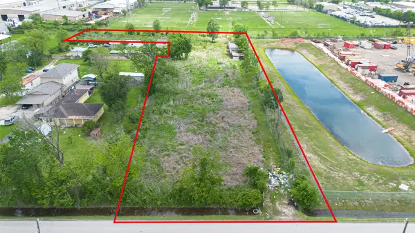 14234 Luthe Road, Houston, TX 77039